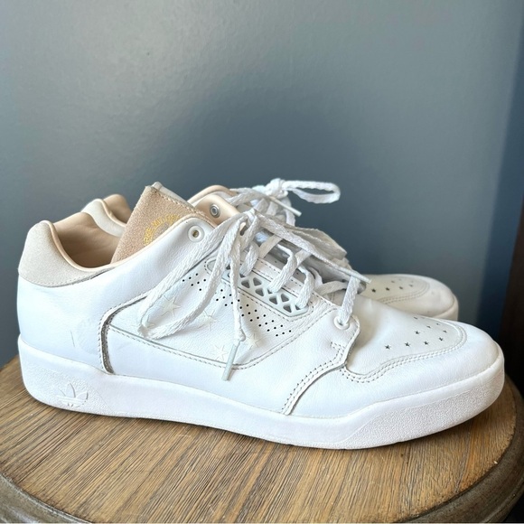 Adidas Slamcourt Classic Sneakers - Picture 4 of 12